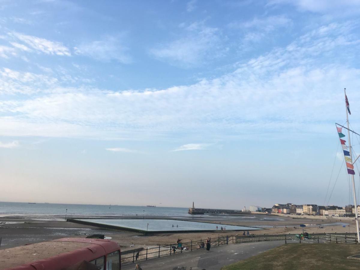 Margate Holiday Apartment Buitenkant foto